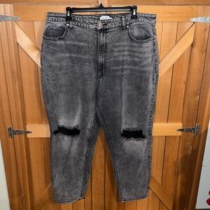 True Craft Black Mom Jean 16WR